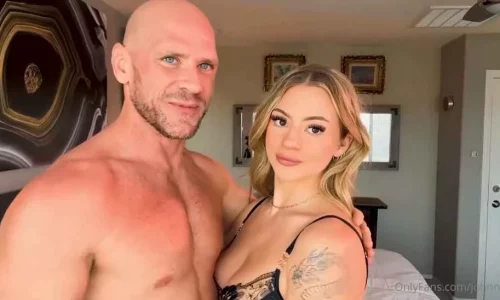 Pom Wm Booty Call With Johnny Sins